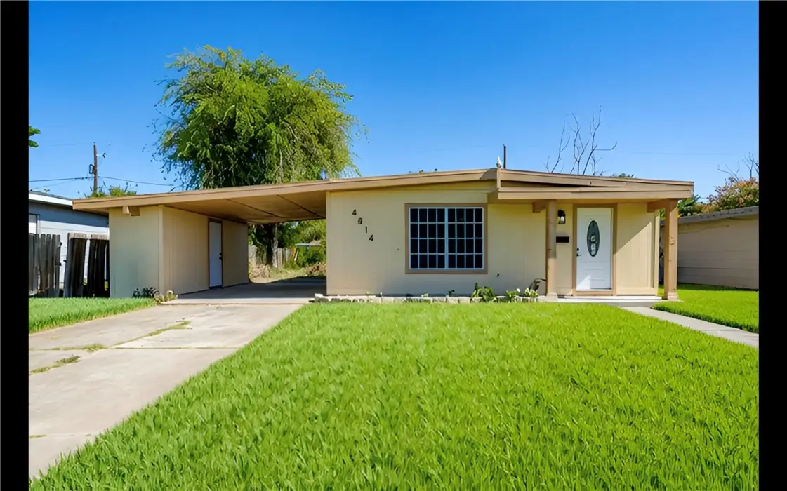 4814 Kasper Street, Corpus Christi, TX 78415 - Image #1