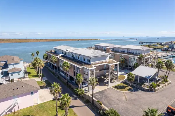 631 Channelview Drive, Channelview Condos #315, Port Aransas, TX 78373
