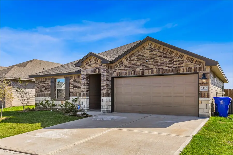 1213 Breebry Drive, Corpus Christi, TX 78415 - Image #2