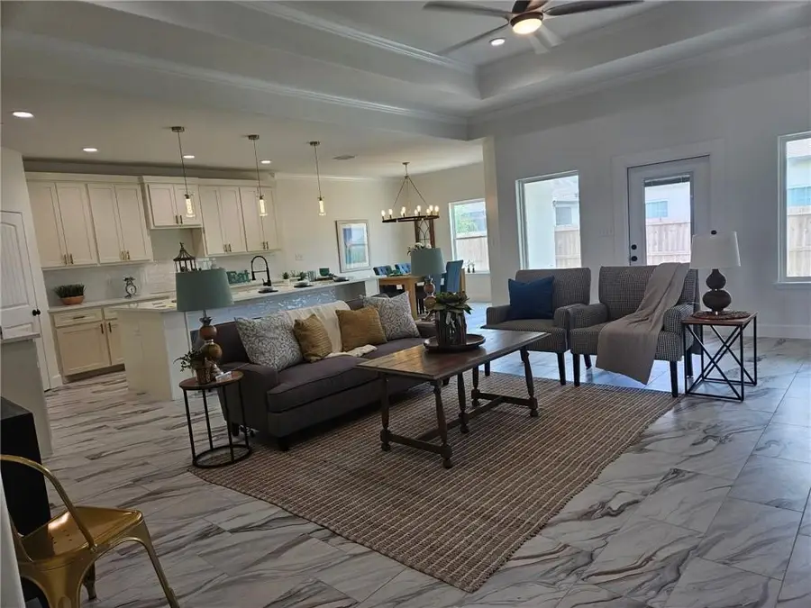 7713 Sophia Drive, Corpus Christi, TX 78414 - Image #2