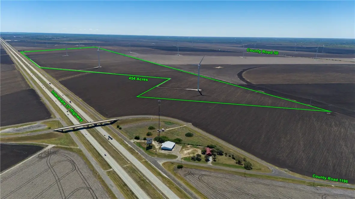 7961 I-37 Highway S, Mathis, TX 78368 - Image #1