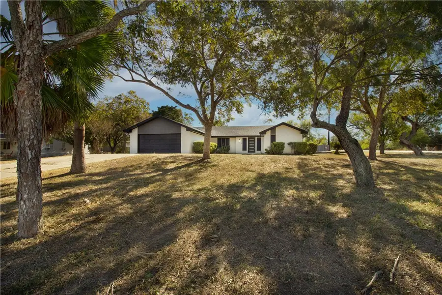 12129 Up River Road, Corpus Christi, TX 78410 - Image #3