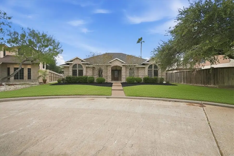 7029 Chiswick Drive, Corpus Christi, TX 78413 - Image #2