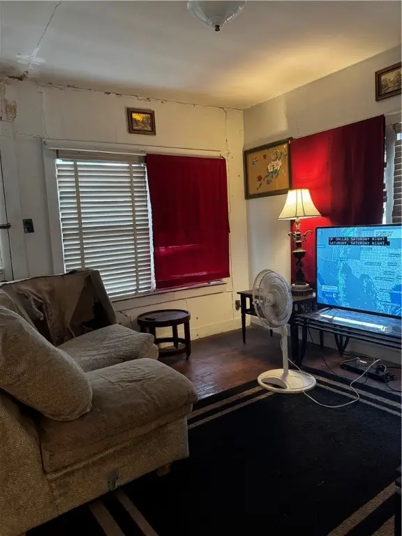 502 Encinal Street, Alice, TX 78332 - Image #2