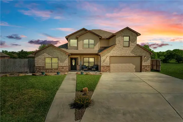 1424 Del Mar Drive, Kingsville, TX 78363