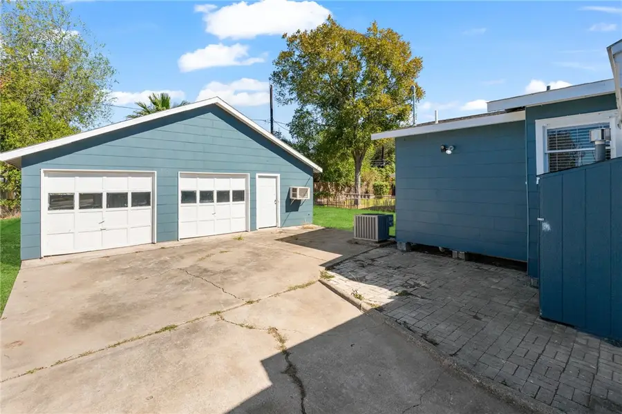 3926 Pyle Drive, Corpus Christi, TX 78415 - Image #3