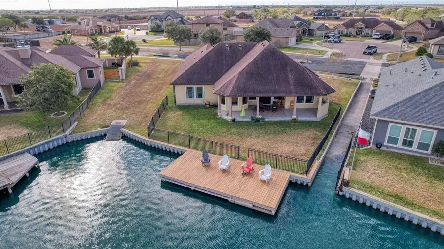 14910 Lake Athens Avenue, Robstown, TX 78380 - Image #3