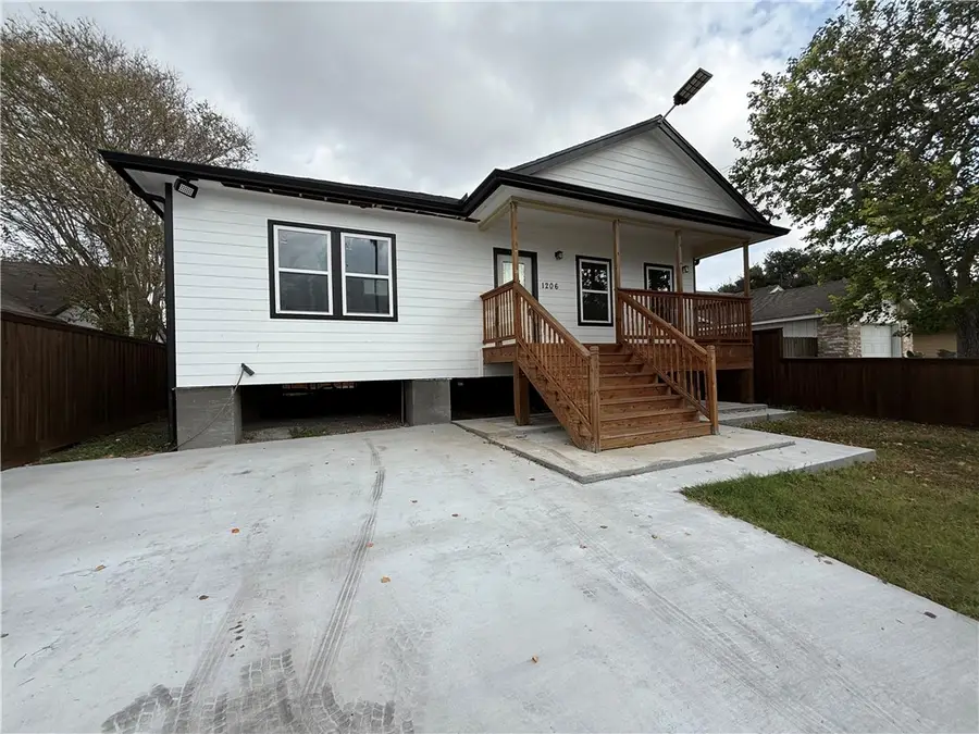 1206 Calle San Marcos, Corpus Christi, TX 78417 - Image #2