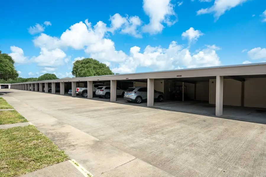 221 Marion Dr. #d-104, Rockport, TX 78382 - Image #3