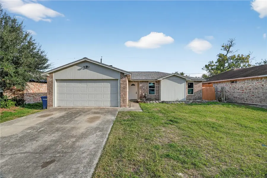 4009 Wagner Lee Drive, Corpus Christi, TX 78418 - Image #2