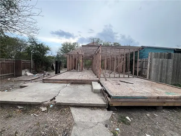 1216 Brighton, San Antonio, TX 78211