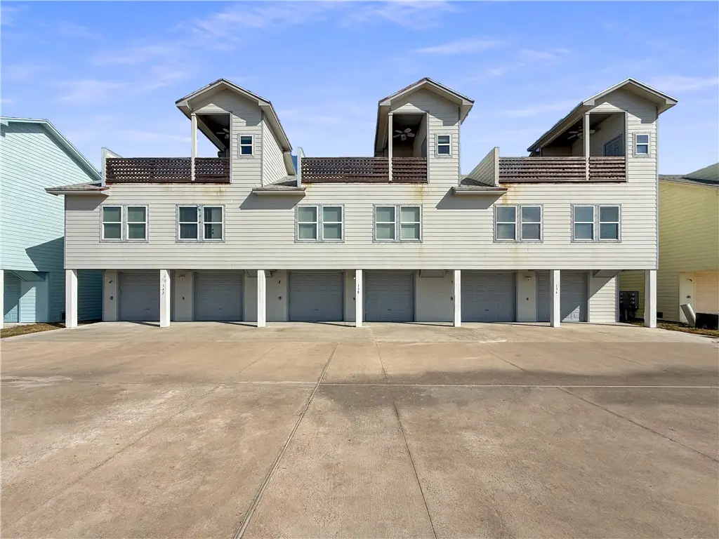 134 W Palm Beach Road, Port Aransas, TX 78373 - #1