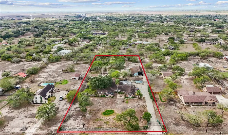 5377 County Road 73, Robstown, TX 78380 - Image #2