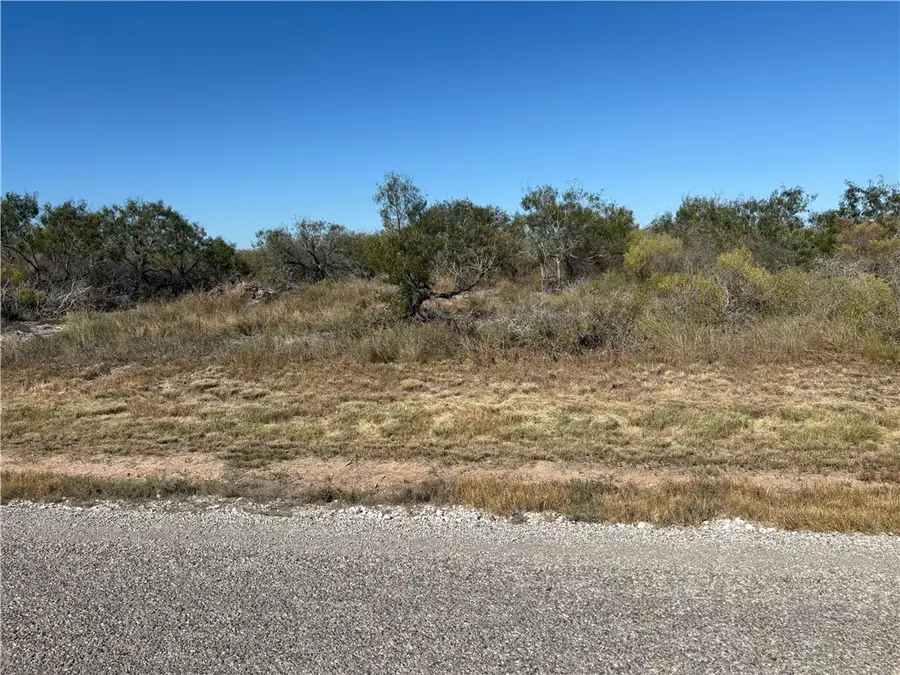 538 Water Oak Lane, Rockport, TX 78382 - Image #2