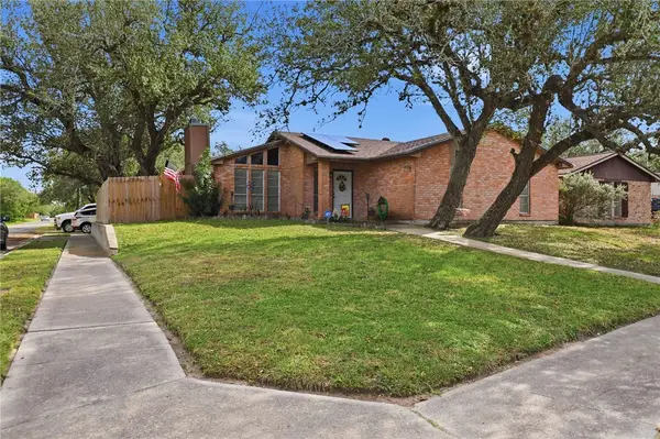2528 Live Oak Street, Ingleside, TX 78362