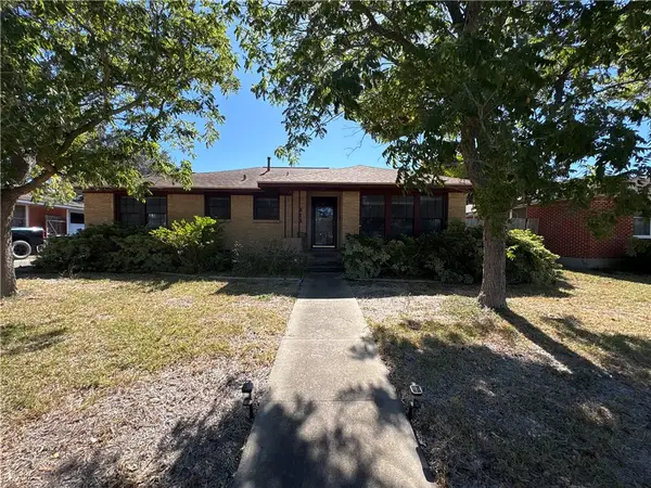 613 Brawner Parkway, Corpus Christi, TX 78411