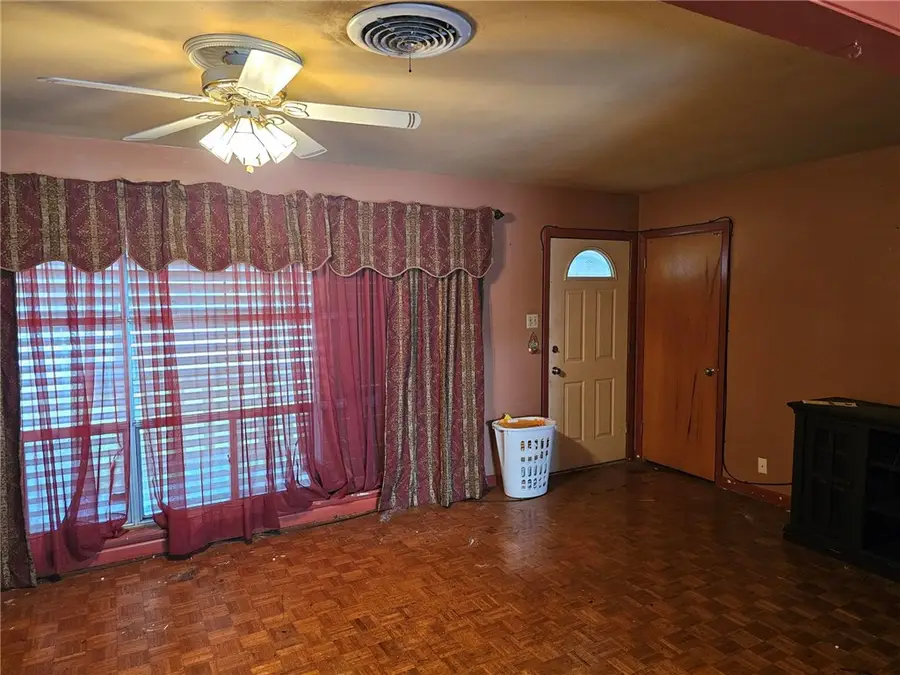 4513 Totton Drive, Corpus Christi, TX 78411 - Image #2