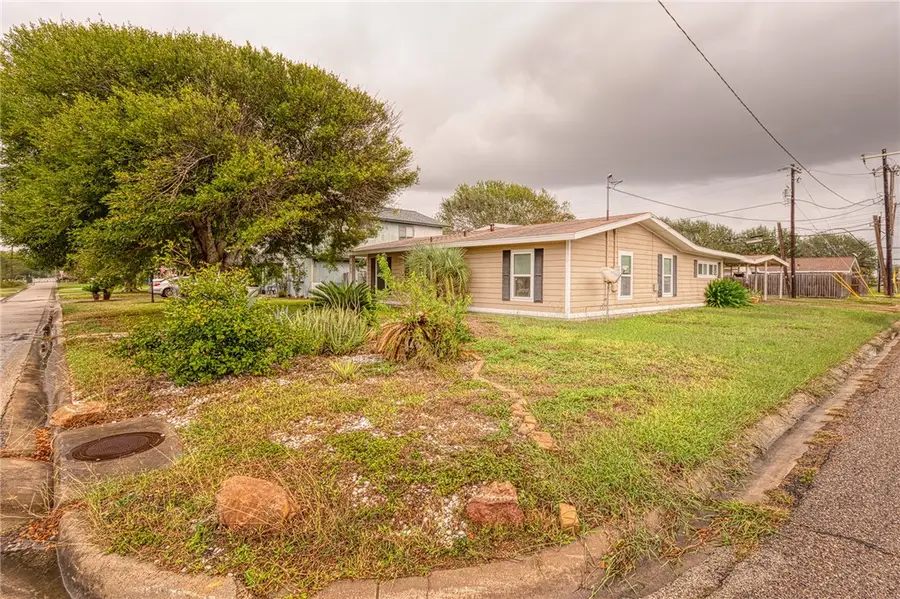 1202 Crosby Street, Portland, TX 78374 - Image #3