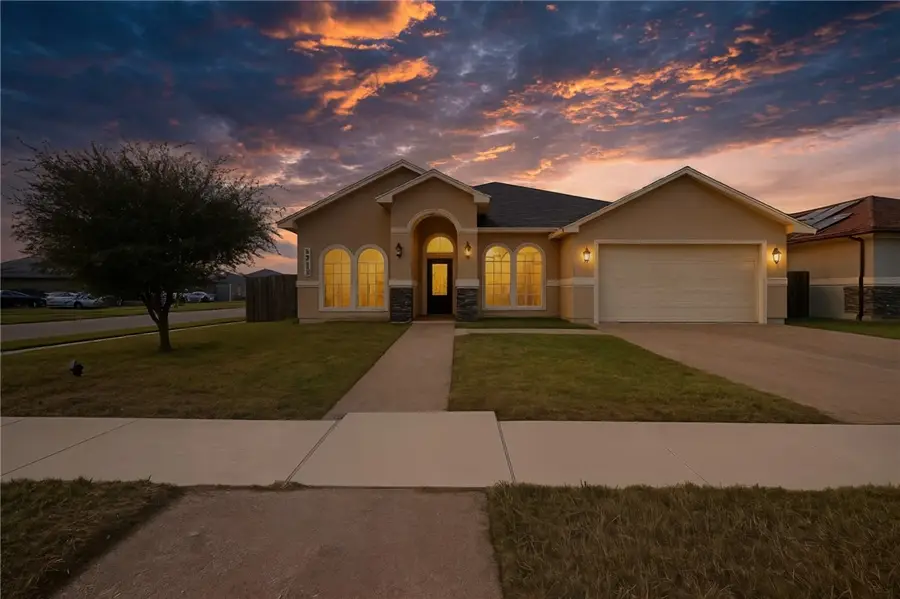 3413 Lakers Nation Court, Corpus Christi, TX 78414 - Image #2