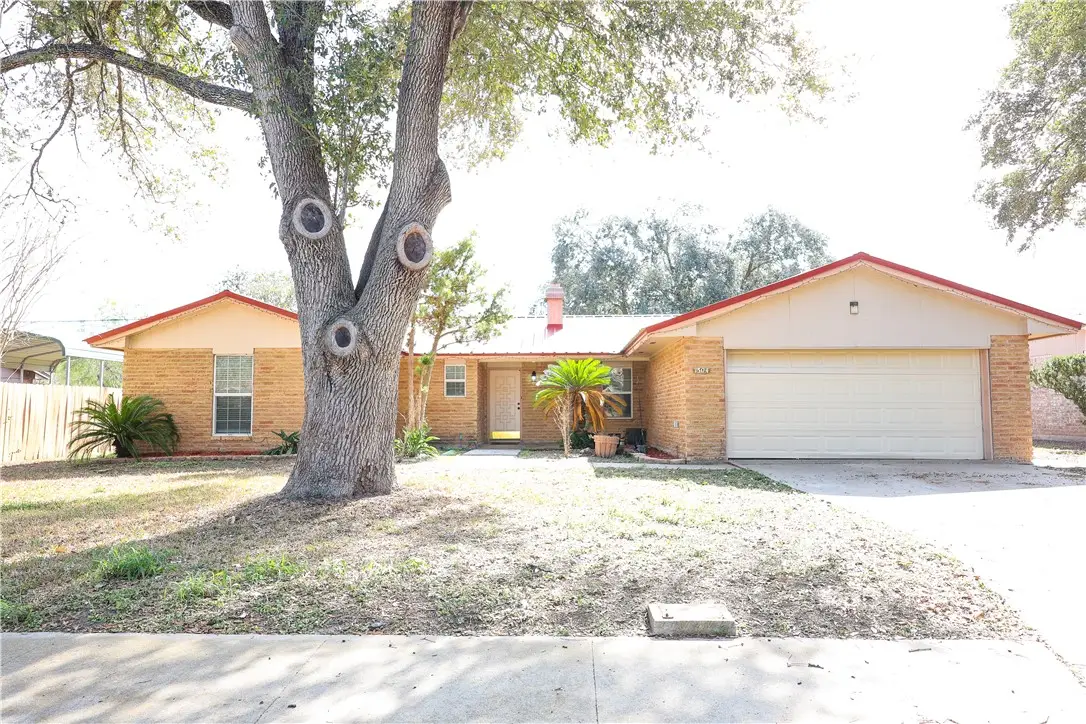 1304 Ebony, Alice, TX 78332 - Image #1