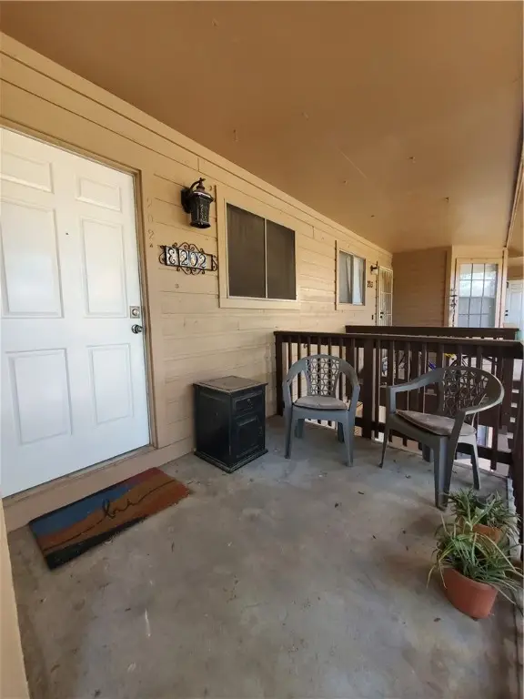 7122 Premont Drive #E202, Corpus Christi, TX 78414