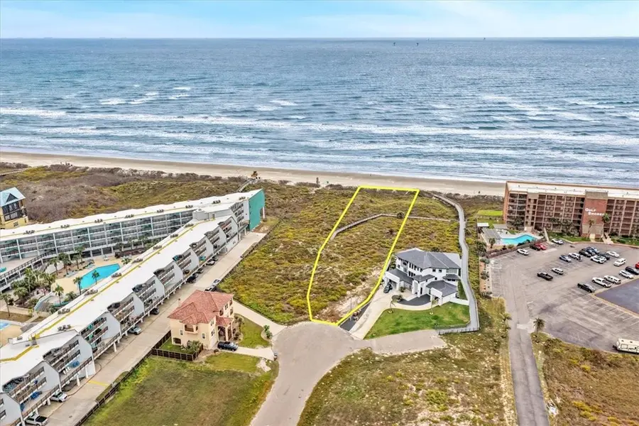 102 Mariners Drive, Port Aransas, TX 78373 - Image #3