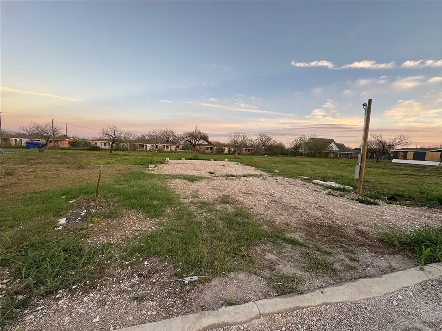 344 Packinghouse, Taft, TX 78390 - Image #2