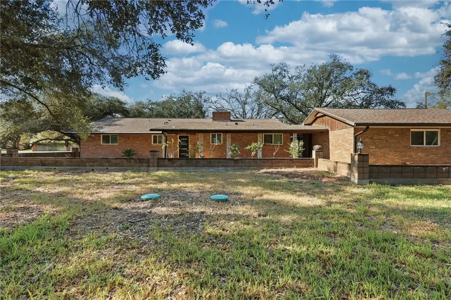 5513 March Street, Robstown, TX 78380 - Image #2