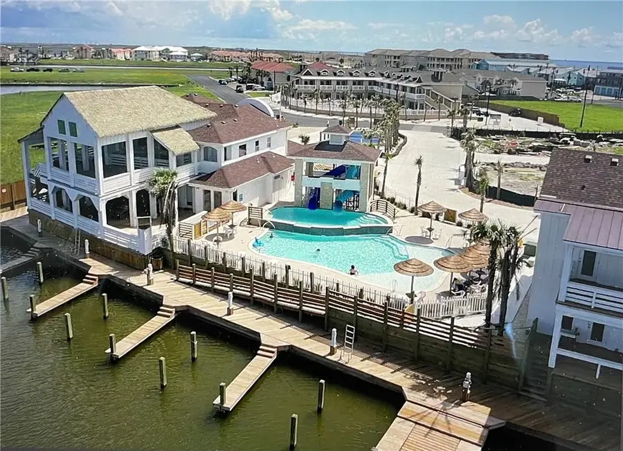 15126 Boca Grandi Drive, Corpus Christi, TX 78418 - Image #3