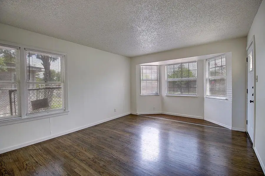 746 Collingswood Drive, Corpus Christi, TX 78412 - Image #2