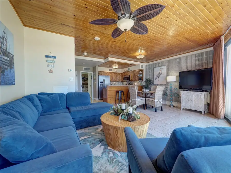 7477 State Highway 361 #106, Port Aransas, TX 78373 - Image #2