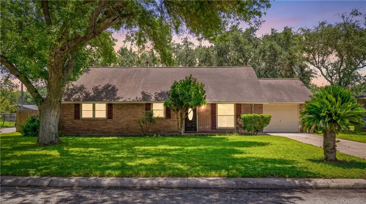 1224 Roosevelt Drive, Alice, TX 78332 - #1