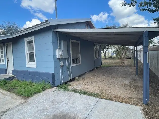 103 E David Street, Hebbronville, TX 78361 - Image #2