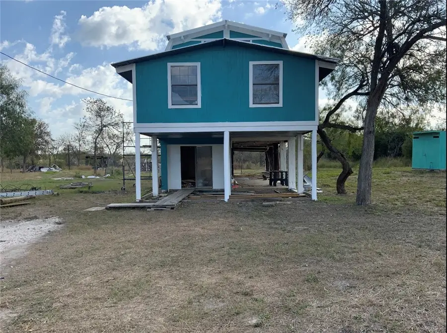 121 Whitetail Lane, Woodsboro, TX 78393 - Image #2