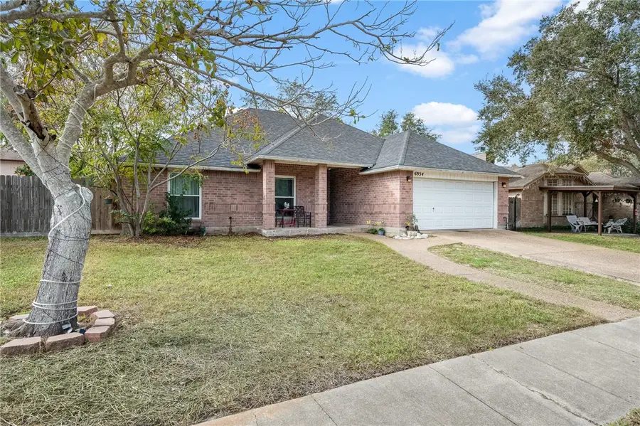 6934 Dundee Drive, Corpus Christi, TX 78413 - Image #2