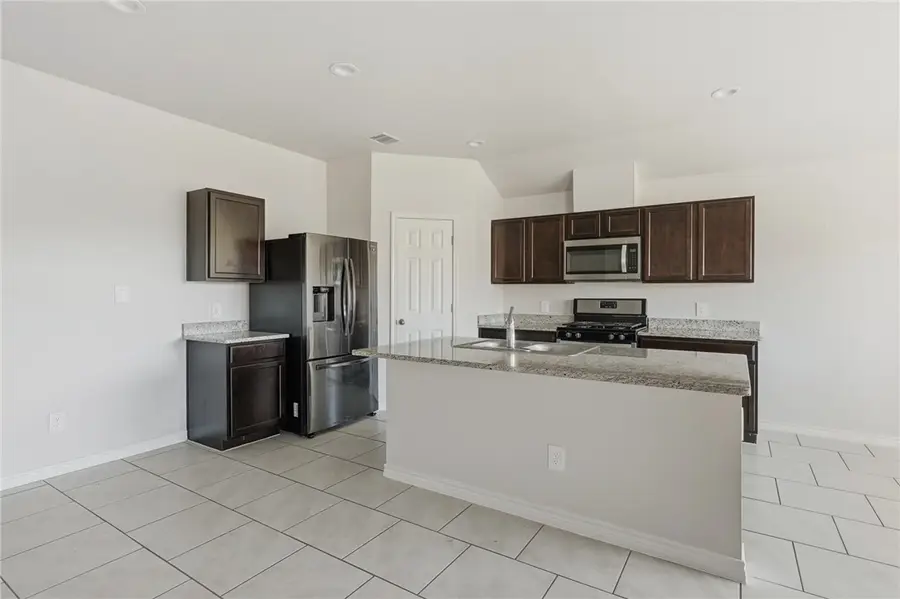 3909 Shiva Drive, Corpus Christi, TX 78410 - Image #3