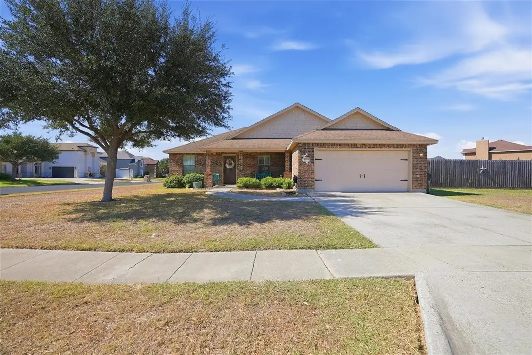 3721 Lake Hawkins, Robstown, TX 78380 - Image #1