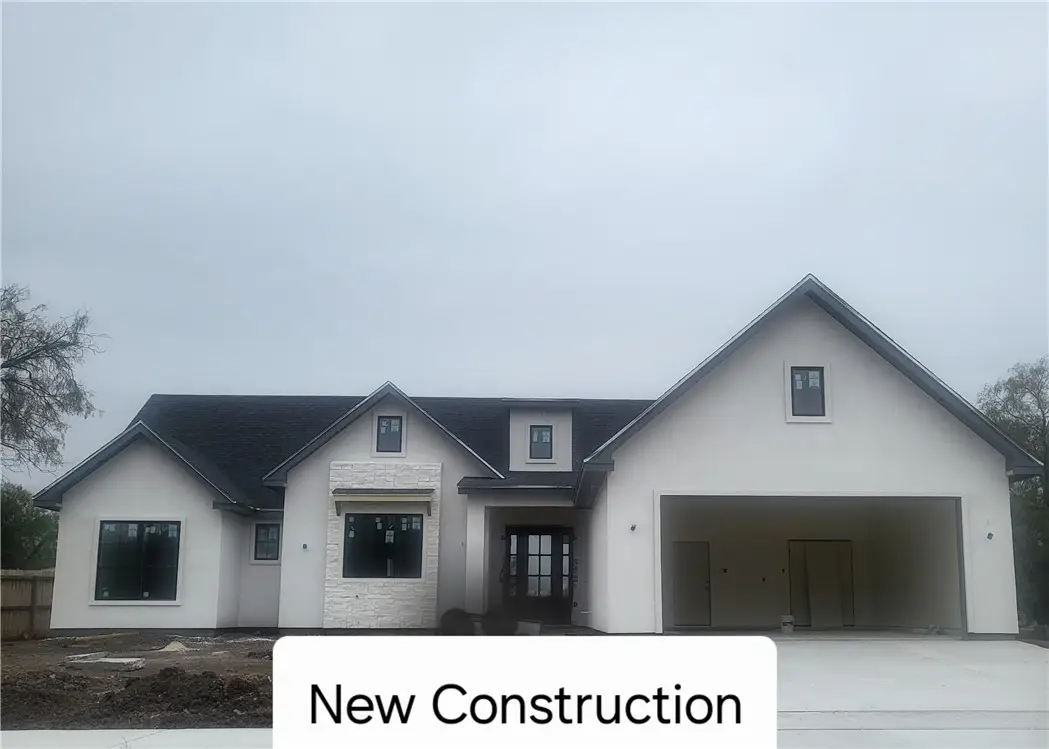 1485 Lewis Street, Kingsville, TX 78363 - Image #1