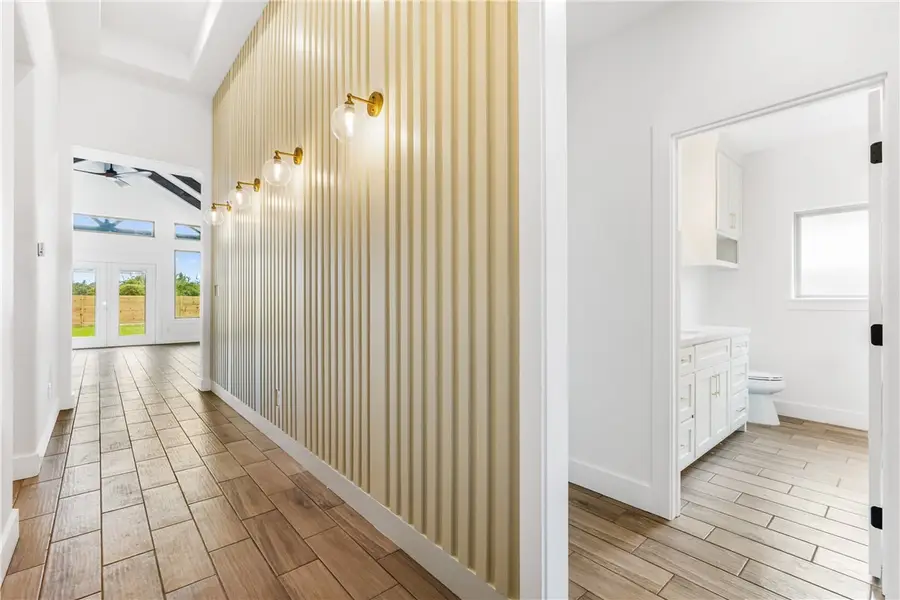 835 S 8th Street, Aransas Pass, TX 78336 - Image #3