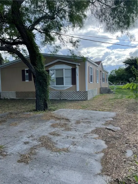 1100 Naranjo Street, Sinton, TX 78387 - Image #2