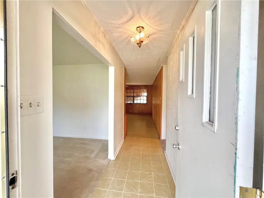 138 E Janin Circle, Portland, TX 78374 - Image #3