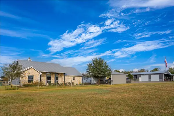 3585 Pittman, St Hedwig, TX 78152