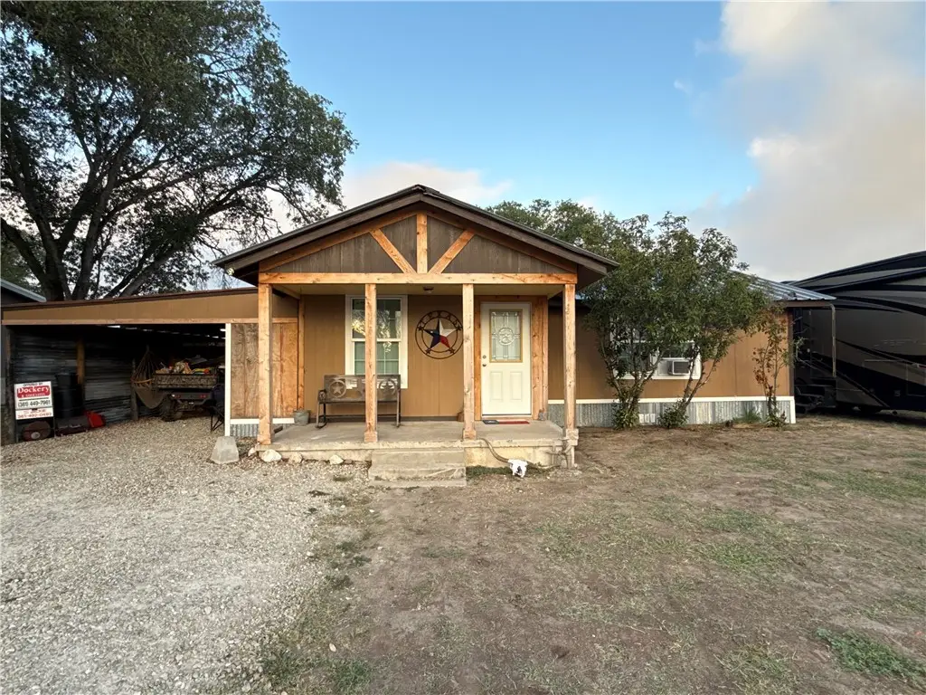 1503 N Hill Street N, Three Rivers, TX 78071 - Image #1