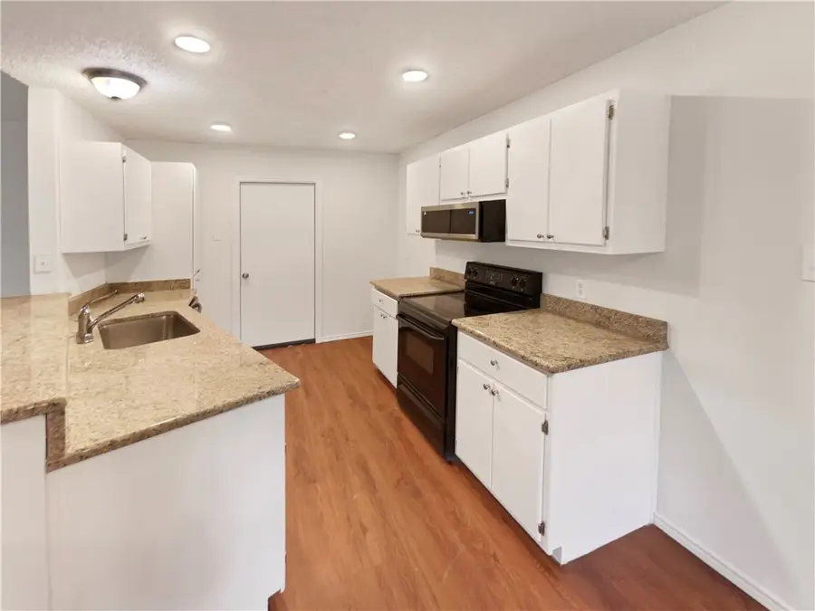 2090 Ridgewood, Ingleside, TX 78362 - Image #2