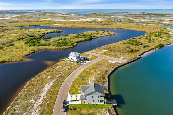 139 Laguna Isles Drive, Port Aransas, TX 78373