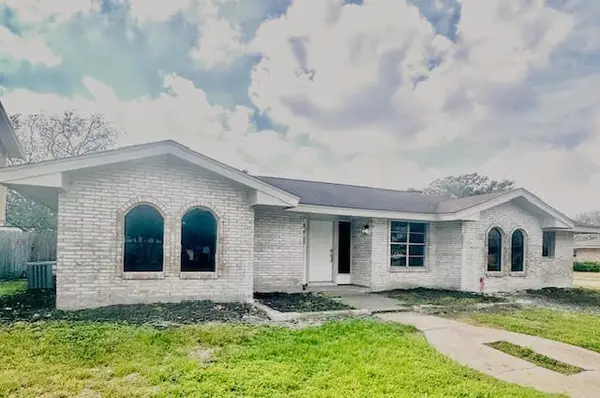 3401 Lynnwood Lane, Corpus Christi, TX 78415