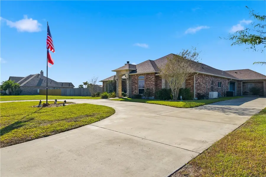 5425 Kitty Hawk Drive, Corpus Christi, TX 78414 - #2