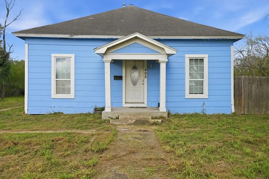 405 E. Main Street, Bishop, TX 78343 - Image #1