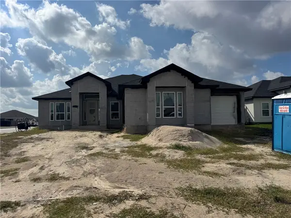 1469 Dragonstone Court, Corpus Christi, TX 78415