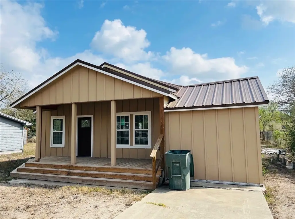 850 N Adams Street, Alice, TX 78332 - Image #1